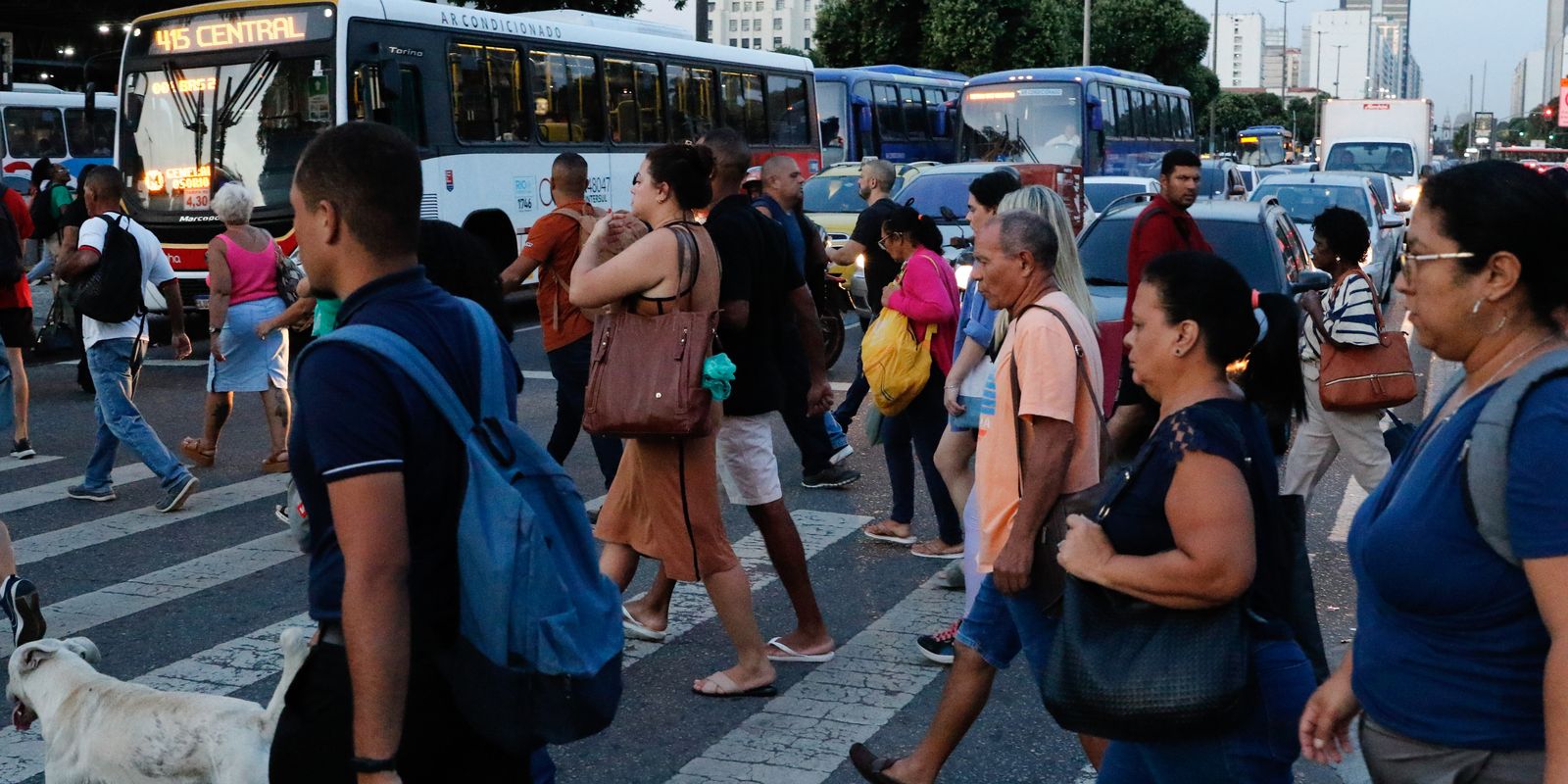 Capa de Pobreza e Vulnerabilidade Social em um Cenário Marcado por Desigualdades Estruturais Brasil